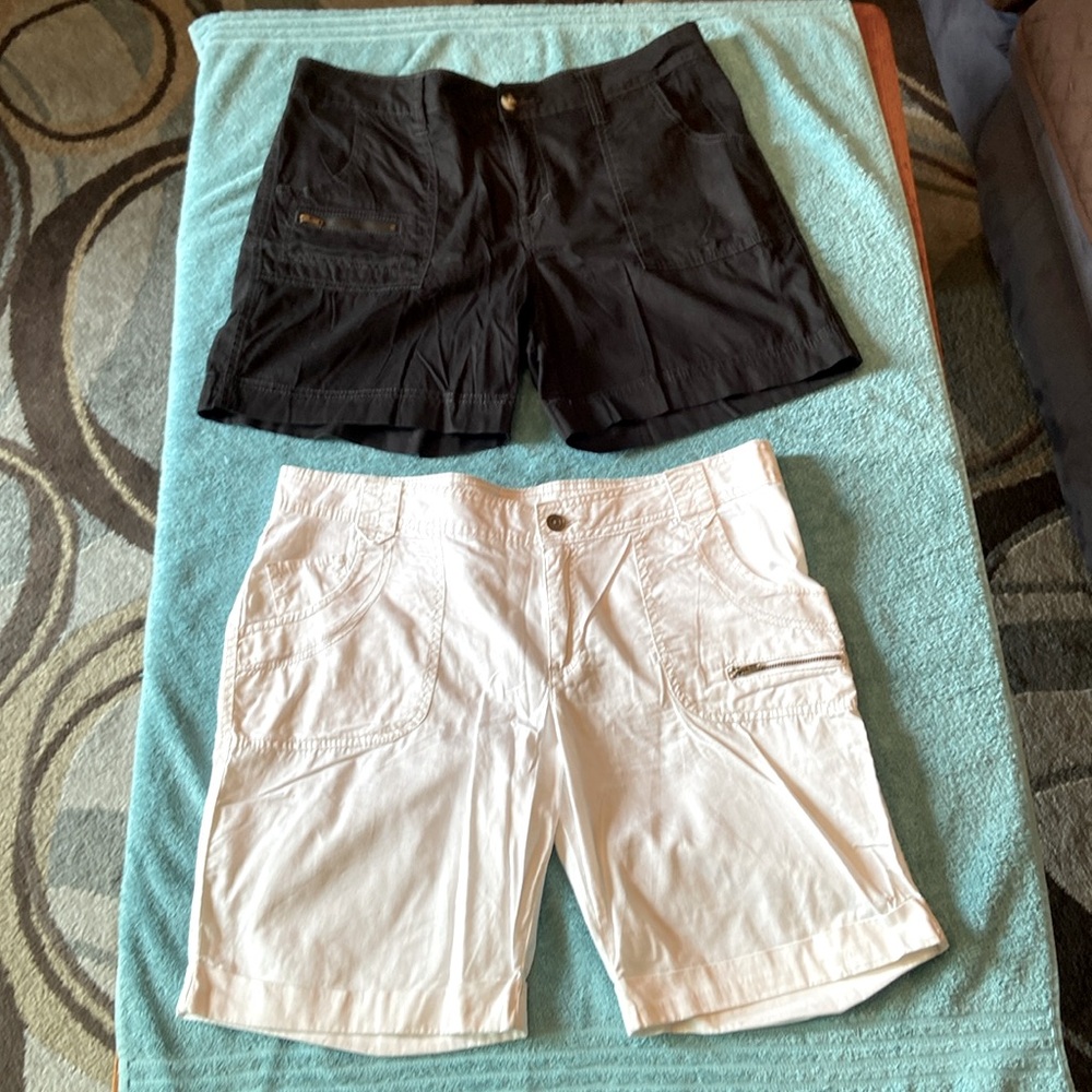 Faded Glory women’s shorts, size 12. White and black.